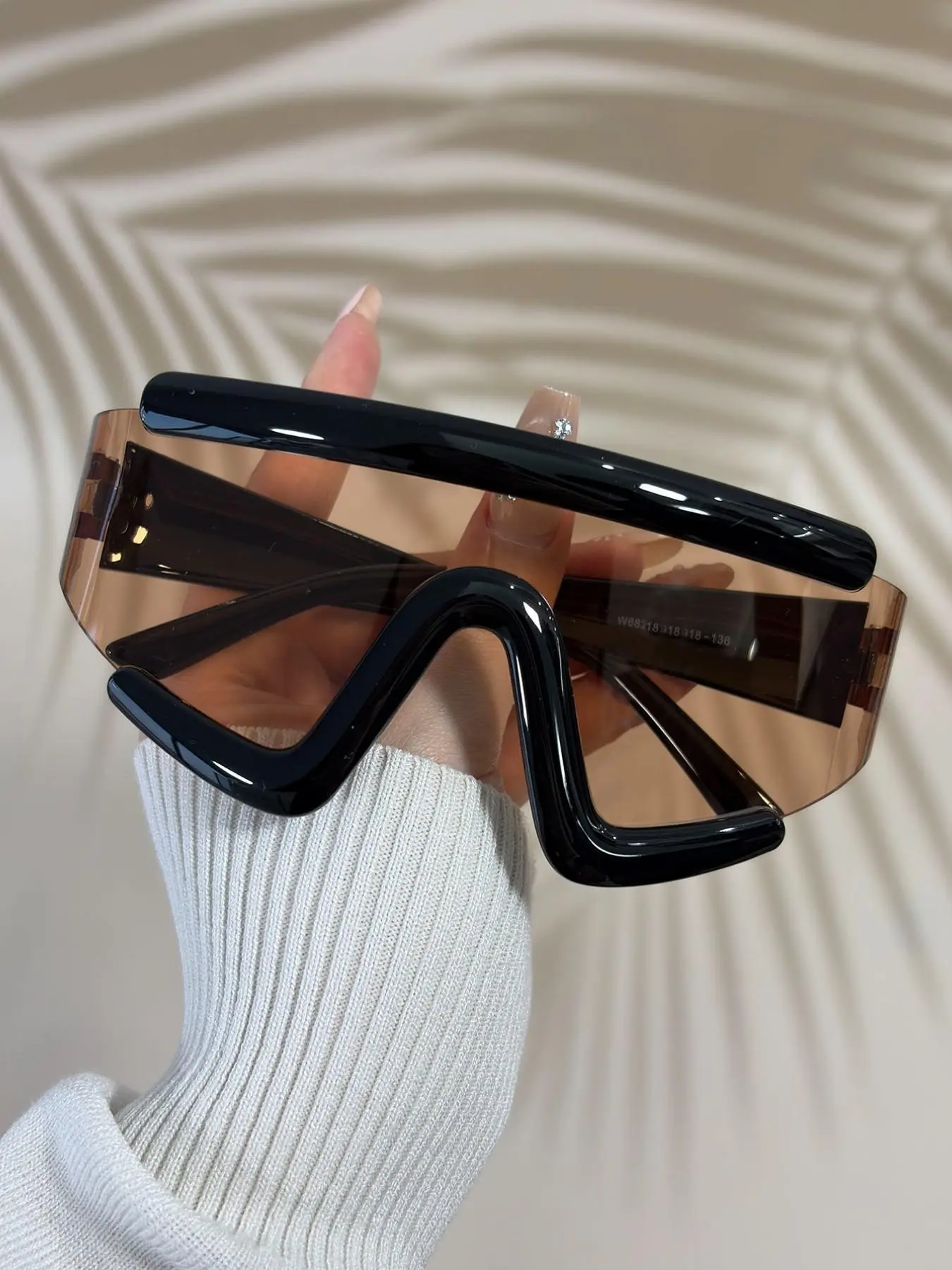 Extra Large Sunshade Sunglasses Unisex, Futuristic Y2K Helmet Style, Wraparound Uv400 Fashion Shades, Trendy Eyewear for Men and Women