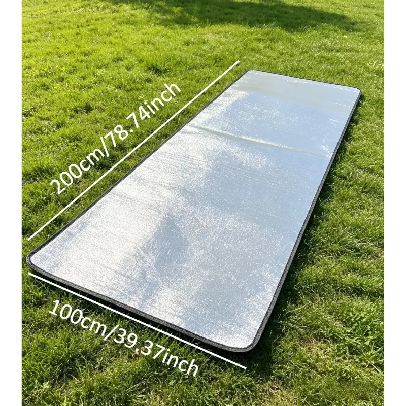 Four-season oversized waterproof camping mat, can accommodate 4 people, portable foldable outdoor picnic mat and tent mat, easy to clean and hand wash, waterproof portable camping tent mat is suitable for camping, hiking and vacation, four-season use,