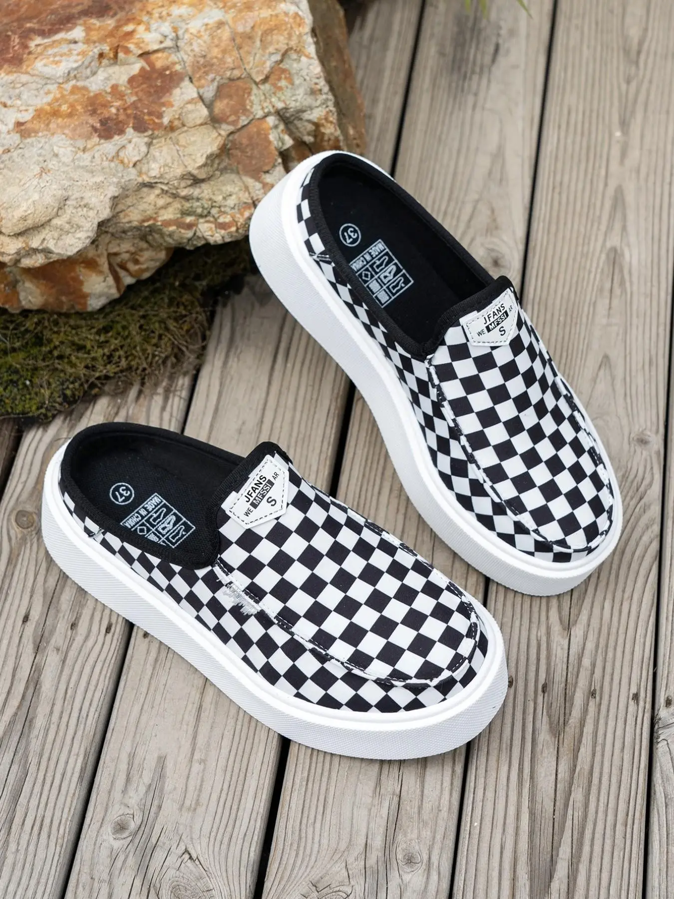 Women's Casual Shoes, Leisure Vacation Style, All Seasons, Indoor Outdoor, Letter Floral Pattern, Comfortable Round Toe, Easy Slip on, Footwear