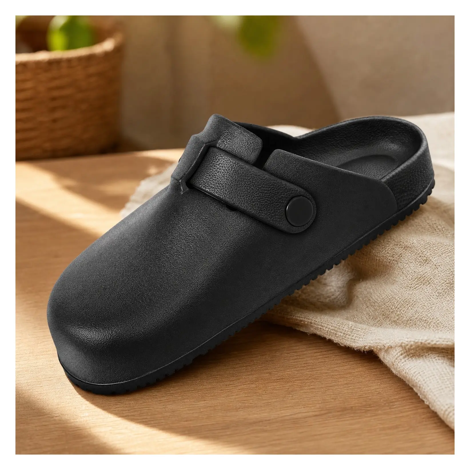 Women's Slip-On Clogs Nursing Garden Shoes - Unisex Lightweight Mules with Cushioned Footbed, Arch Support, Slip-Resistant SandalsGift