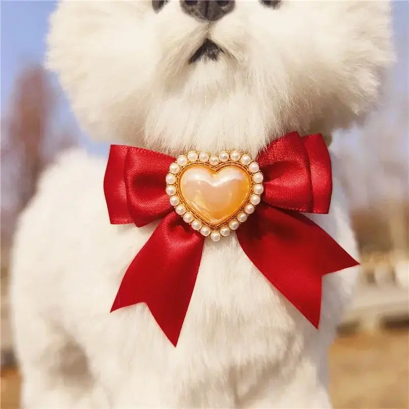 Luxury Pet Pearl Necklace Bling Gem Heart Cat Dog Collar Love Bow Pendant Kitten Collars Pet Supplies Cat Necklace