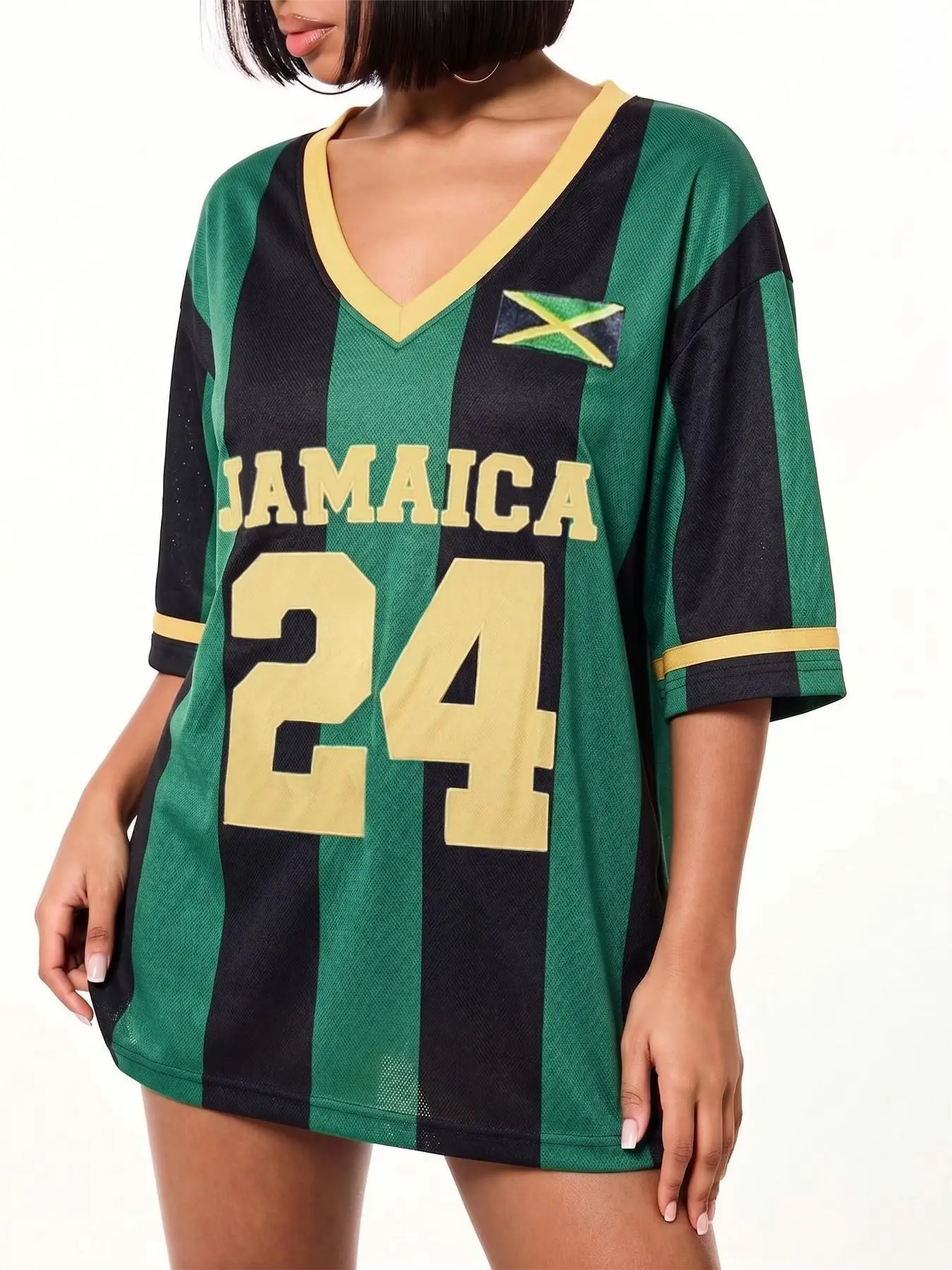 Women Oversized Jamaica 24 Striped Mesh Jersey, Retro 90s Streetwear Casual Sporty Design V-neck Sport Tee with Jamaica Flag Patch, Breathable Mesh Tunic Top, Breathable Workout Tops, Y2K Hip Hop Casual Outfit for Summer Wear, Athletic Sports Clothing