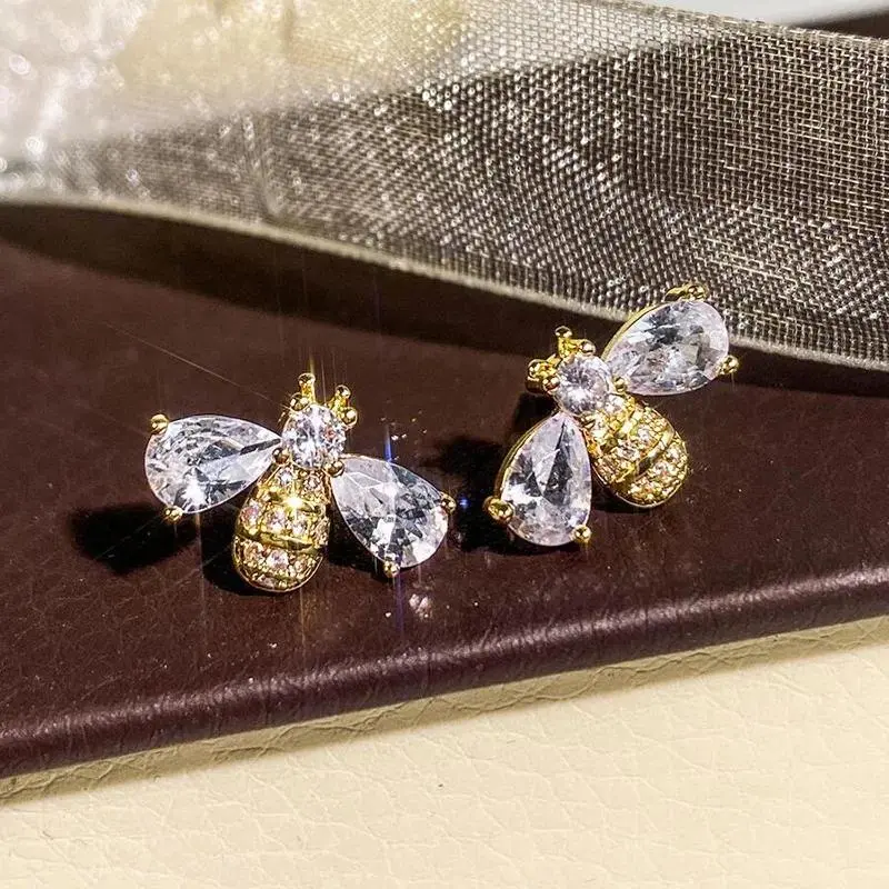 925 Sterling Silver Bee Stud Earrings for Women, Small Size Exquisite Design, Ideal Birthday Gift Ideas, Bee Shape, Girlfriend Birthday Gift, Exquisite Look
