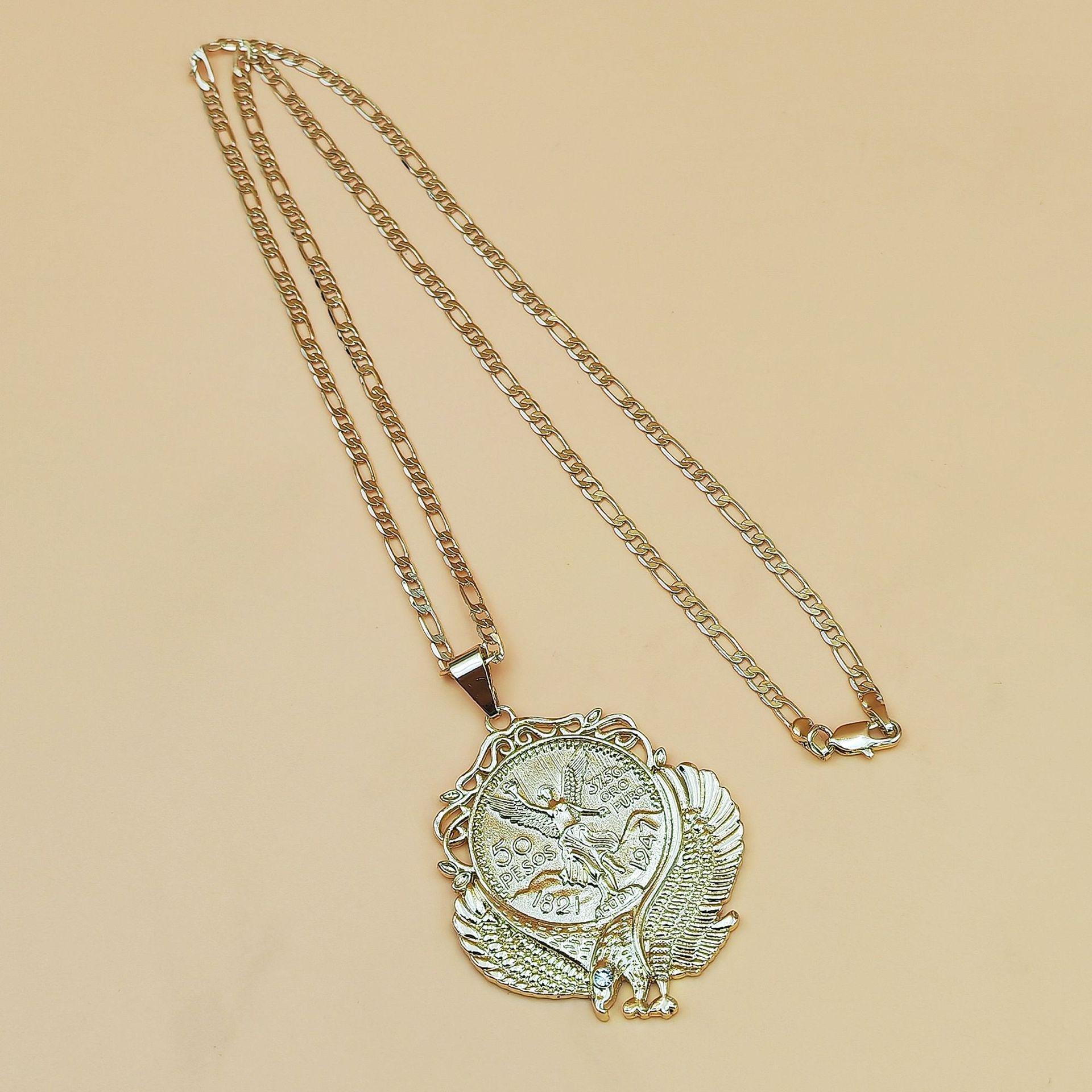 18K Gold Plated Vintage Liberty Coin Pendant Necklace, Statue of Liberty & Eagle Design, Retro Commemorative Coin Long Sweater Chain, Trendy Aesthetic Jewelry for Women, Perfect for Daily & Casual Outfits