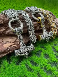 Vintage Dragon Head Emperor Chain Necklace with Hammer Pendant, Unisex Fashion Jewelry, Perfect Gift for All Occasions