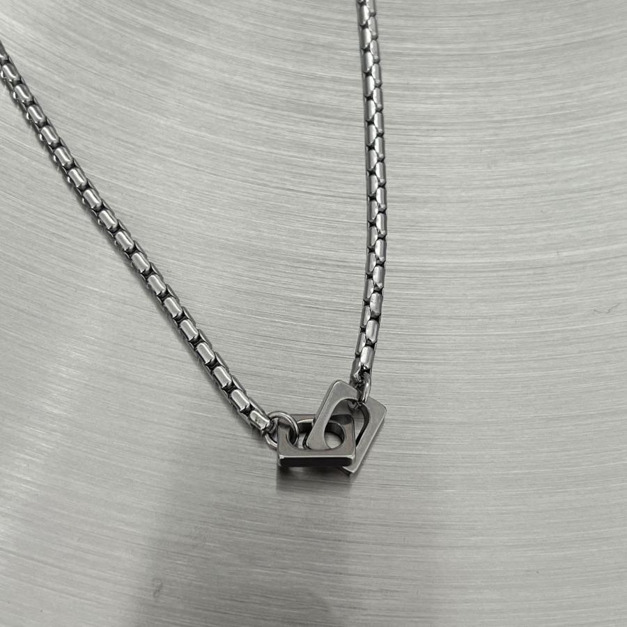 Simple double ring buckle titanium steel necklace men's cold wind niche high sense street hip hop collarbone chain couple accessories tide