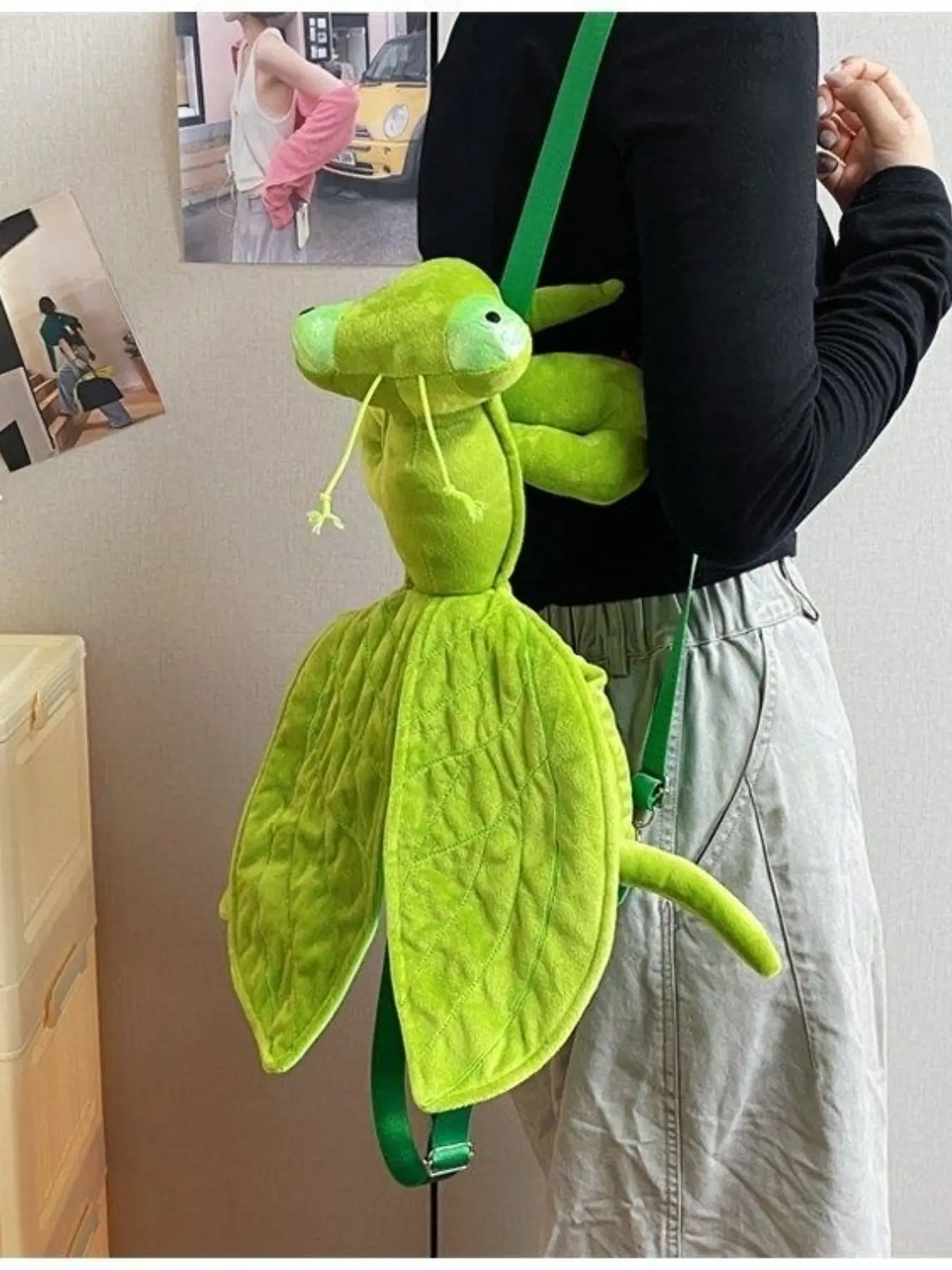 Halloween Praying Mantis Backpack, Cute Realistic Mantis Doll Bag, Cartoon Plush Insect Bag, Funny Lady Child Small Bag