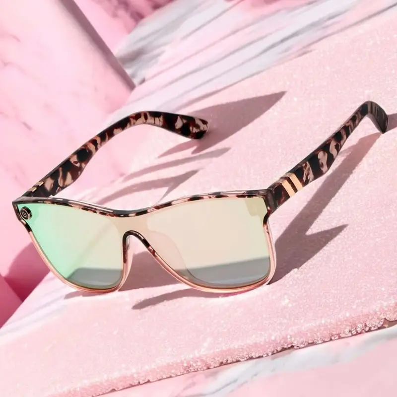 Modern Rich Girl Tortoiseshell Sunglasses, Trendy Unisex Casual Shades, Lightweight Durable Tinted Lenses, Fashion Accessory for Everyday & Outdoor Use, Uv Blocking Sunglasses