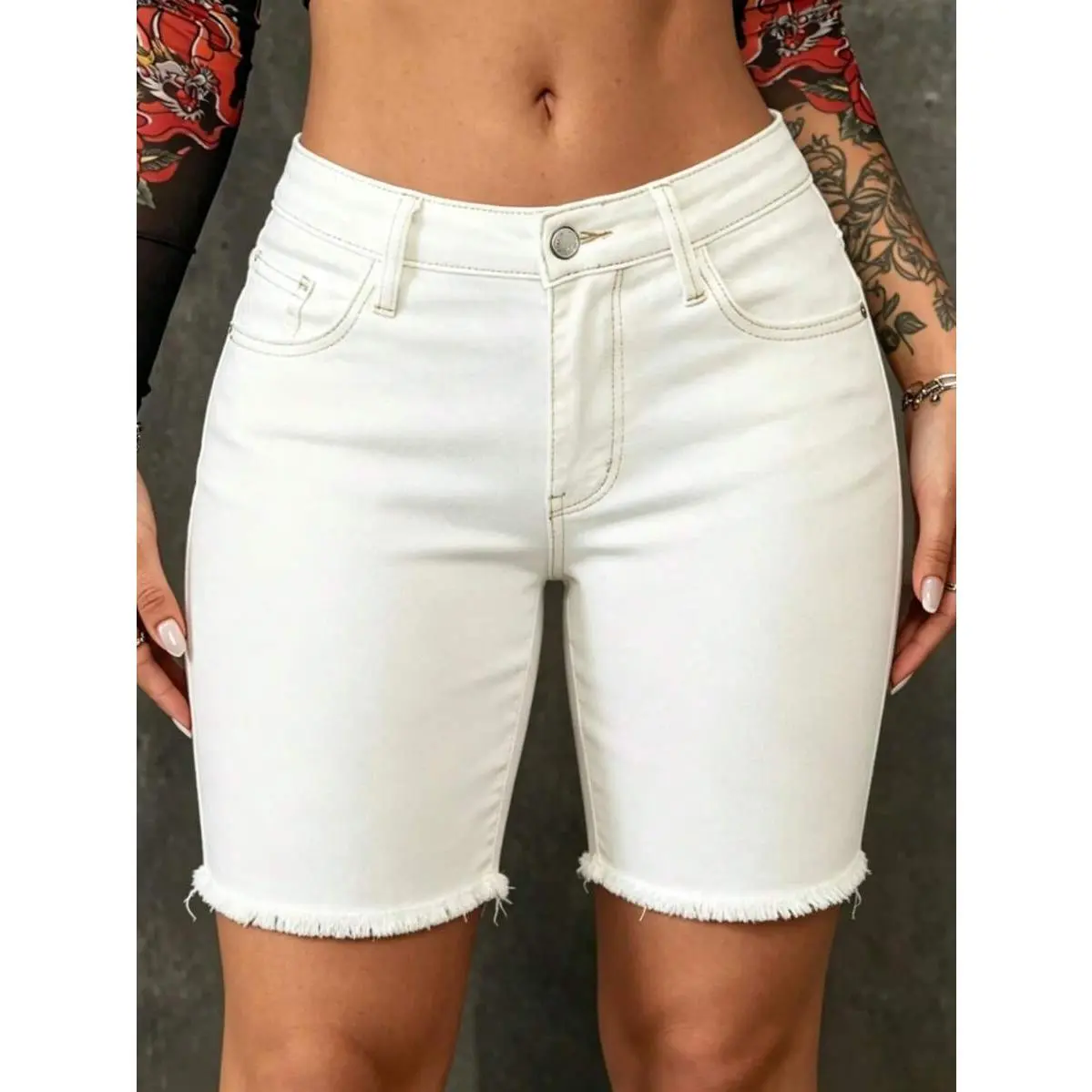 High Waist Skinny White Bermuda Denim Shorts, Raw Frayed Hem Butt Lifting Stretchy Jean Shorts, Summer Casual Y2K Streetwear