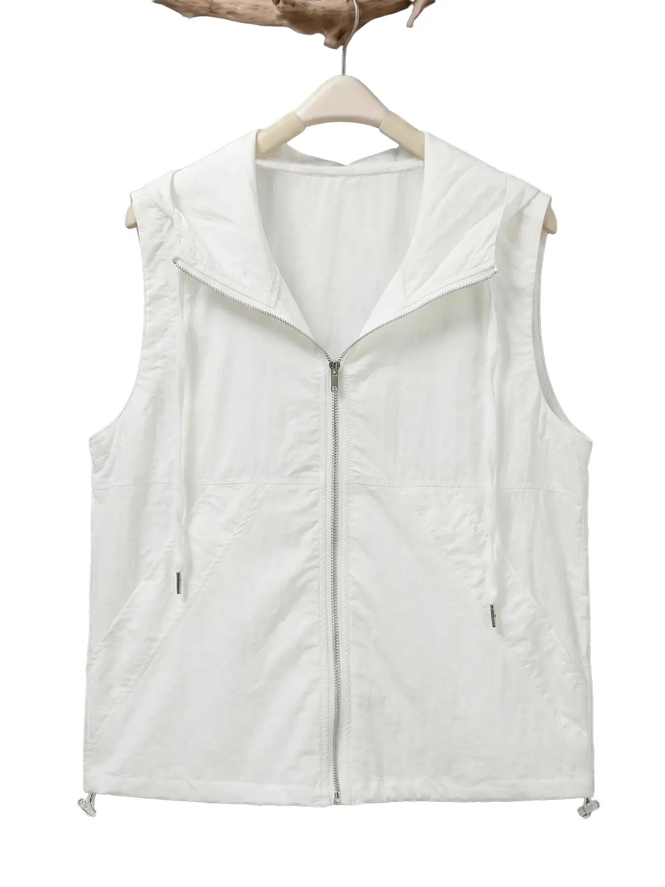 Women's Lightweight Hooded Vest Pockets, Stylish and Comfortable Outerwear, Perfect for Casual Wear, Versatile Layering Piece