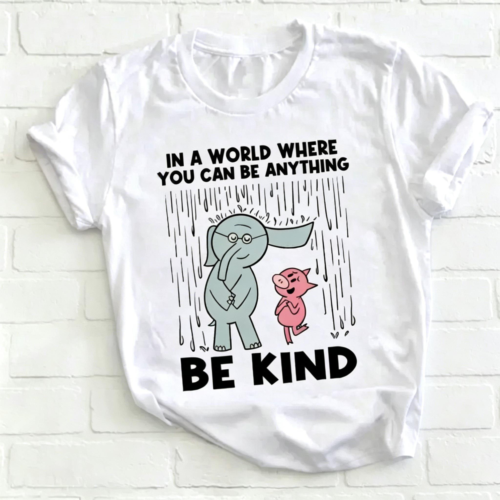 Be Kind Teacher Sports Top - Kindergarten Educator Outfits, Birthday Gift, Everyday Style, Kindness-Themed Tops for Teachers, Fitted