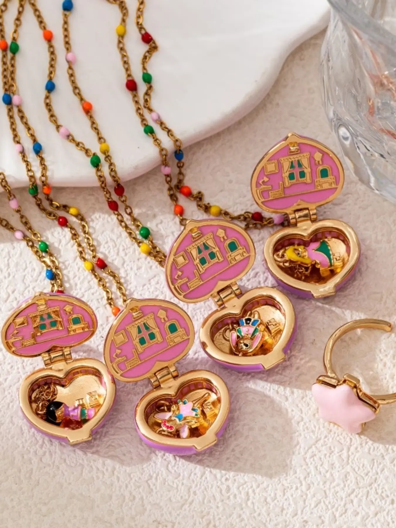 Heart-Shaped Openable Magic Box Pendant, Cute Inner Small Display Box, Dreamy House Hidden Cartoon Doll, DIY Necklace Accessory, Heart Design Jewelry