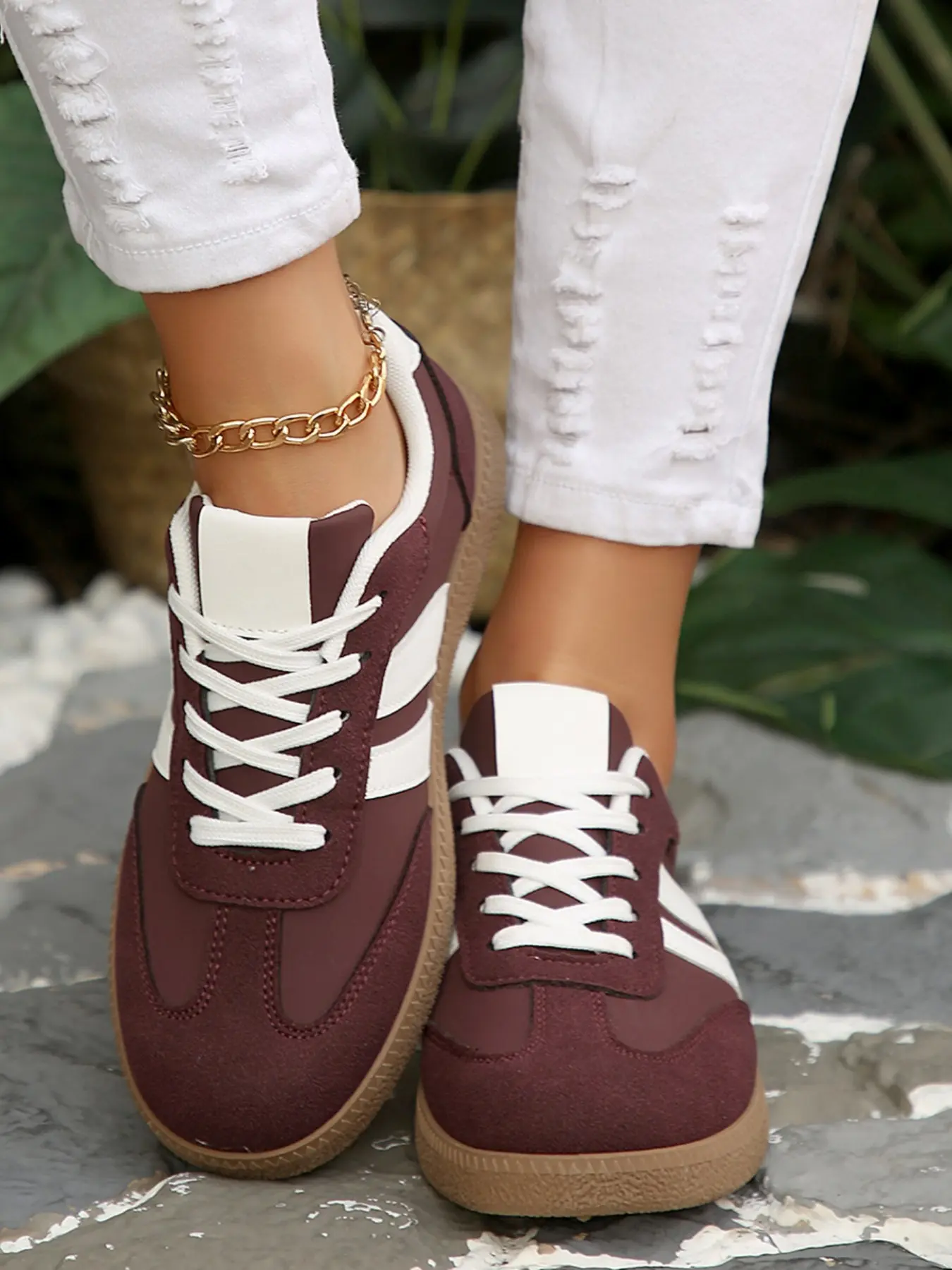 Women's Dual Color Retro Flexible Rubber Anti-Slip Shock Absorption Flat Sole Shoes, Breathable Dry Comfort Classic Contrast Casual Training Shoes