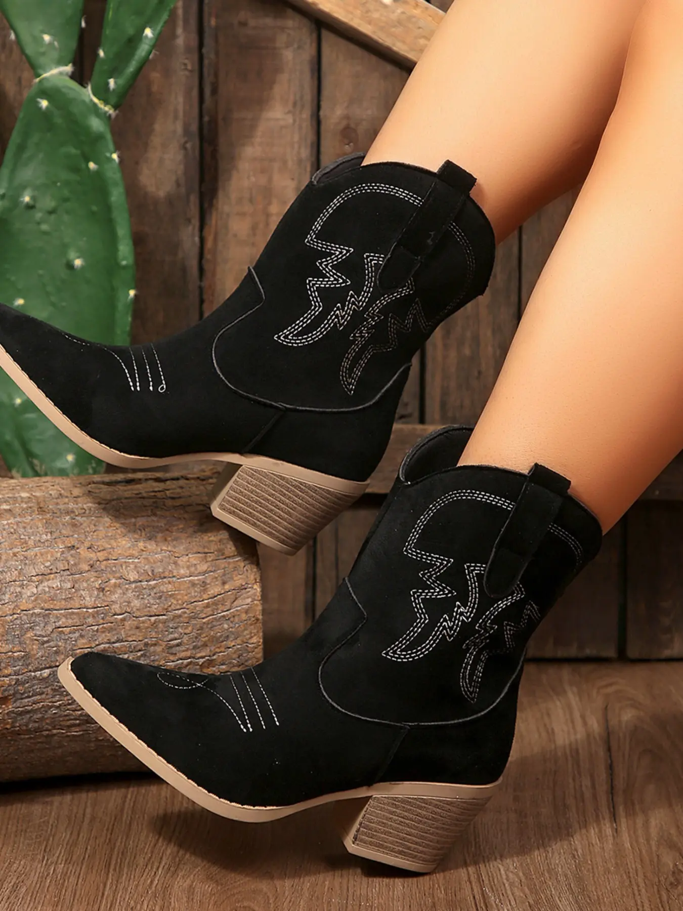 Women's Western Cowboy Boots, Cowgirl Boots, Short Mid-Calf Design, Vintage Classic Style, Embroidered Pattern, Comfortable Fit, All-Season Wear