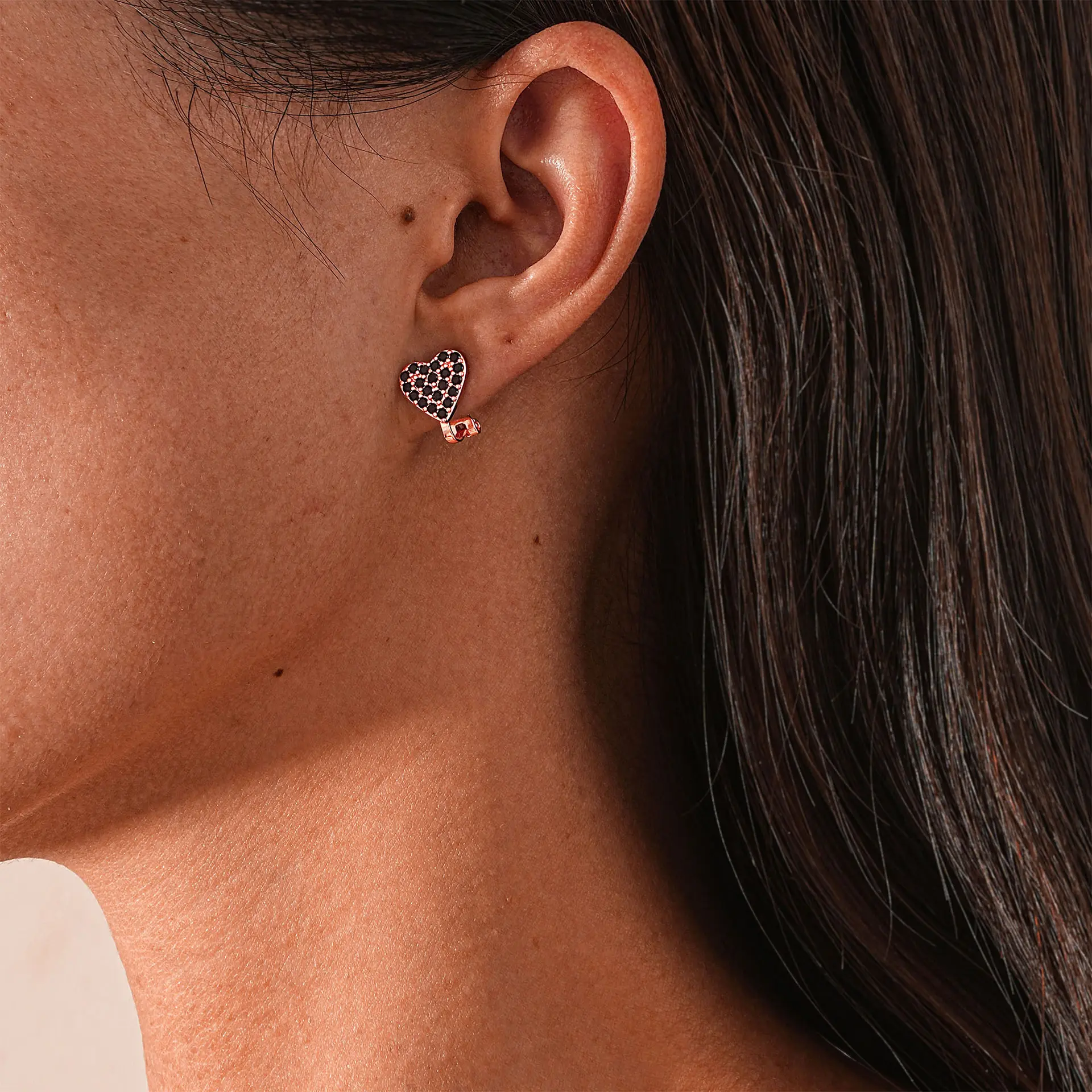 Earrings Fashionable and Unique Heart-Shaped Zircon Non-Pierced Ear Clips Copper Earrings