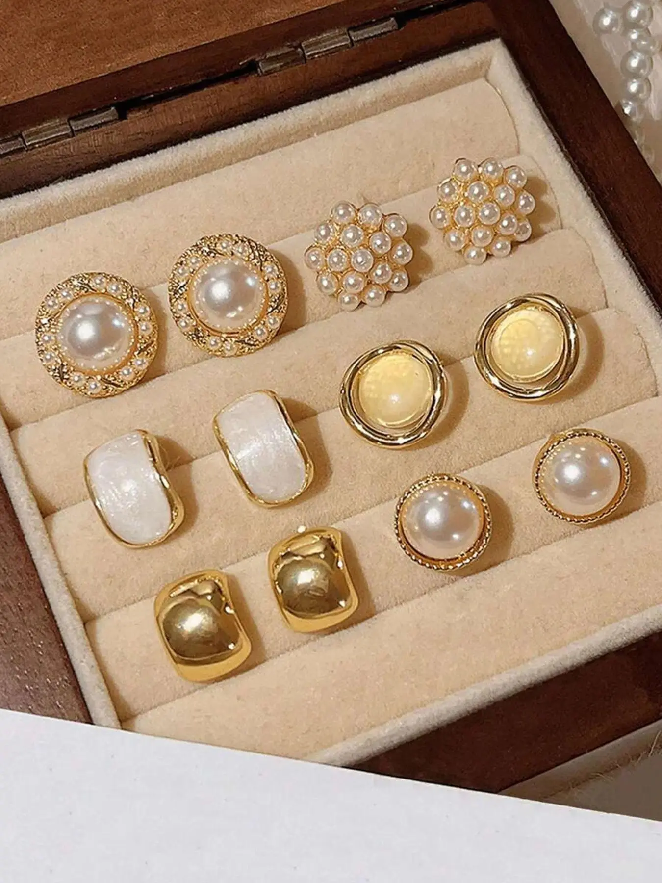 6 Pairs Vintage Pearl & Shell Stud Earrings Set, 2 Tone 18K Gold & Silver Tone, Multi Style Cluster Pearl Shell Metal Earring Pack, Hypoallergenic Tarnish Free Stackable Earring Stacks, Daily Wedding Bridal Gift For Women
