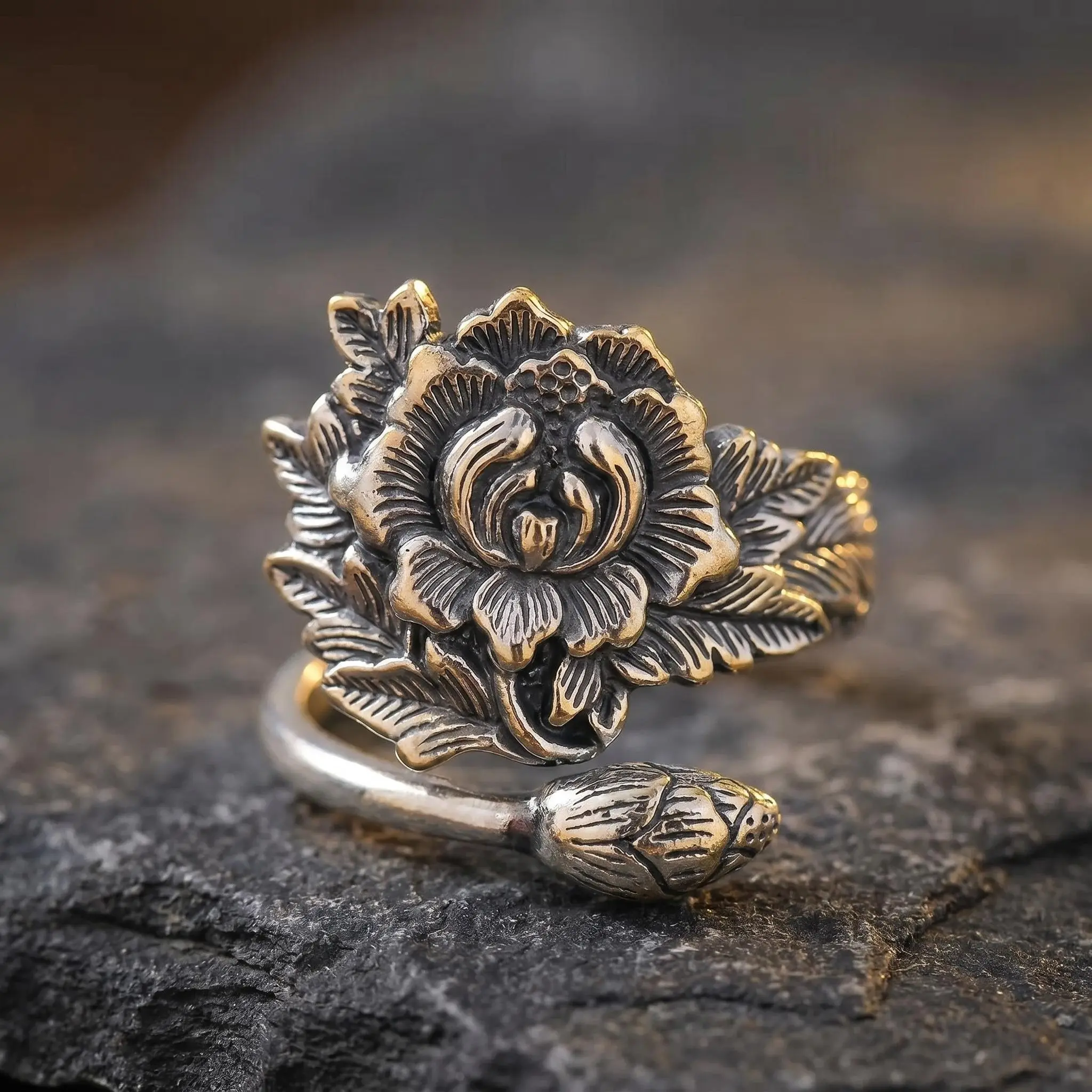 Vintage Two-Tone Open Adjustable Flower Ring, 3D Embossed Full Bloom Peony Oriental Auspicious Women Jewelry, Retro Folk Floral Decor Finger Ring Carrying Wishes for Elegance and Prosperity