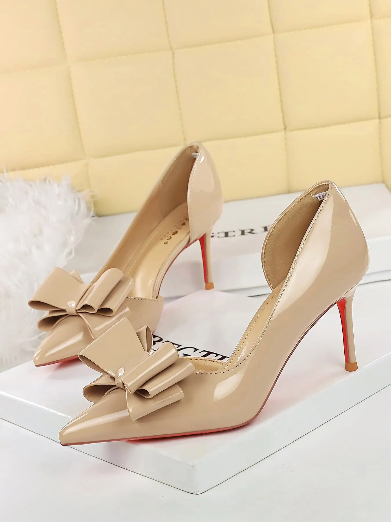 Elegant Evening Heels for Women, Dual-Layer Bow Design, Glossy Leather, Pointed Toe, Open Side, Perfect for Parties and Events, Dress Pumps Shoes