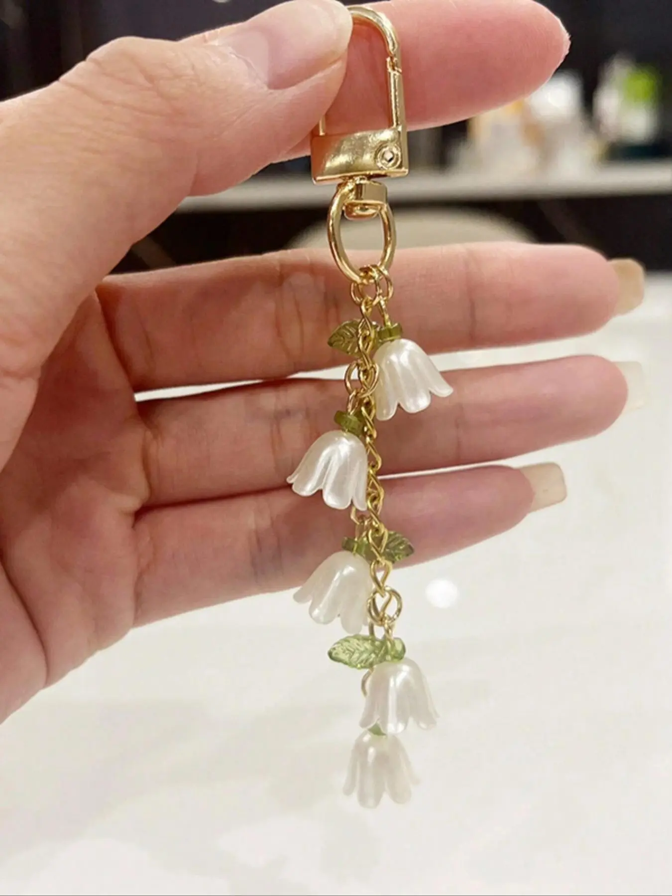 Cute Pearl Orchid Keychain with Fringe, Creative Keychain Accessory, Bag Pendant, Car Key Chain, Birthday Party Gift for Women