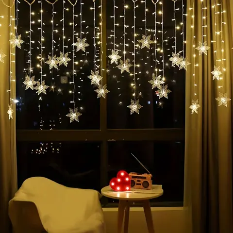 Christmas Snowflake Curtain String Lights, 13ft 96 LED USB-Powered Icicle Fairy Lights, Indoor & Outdoor Holiday Decor (Batteries Not Included)