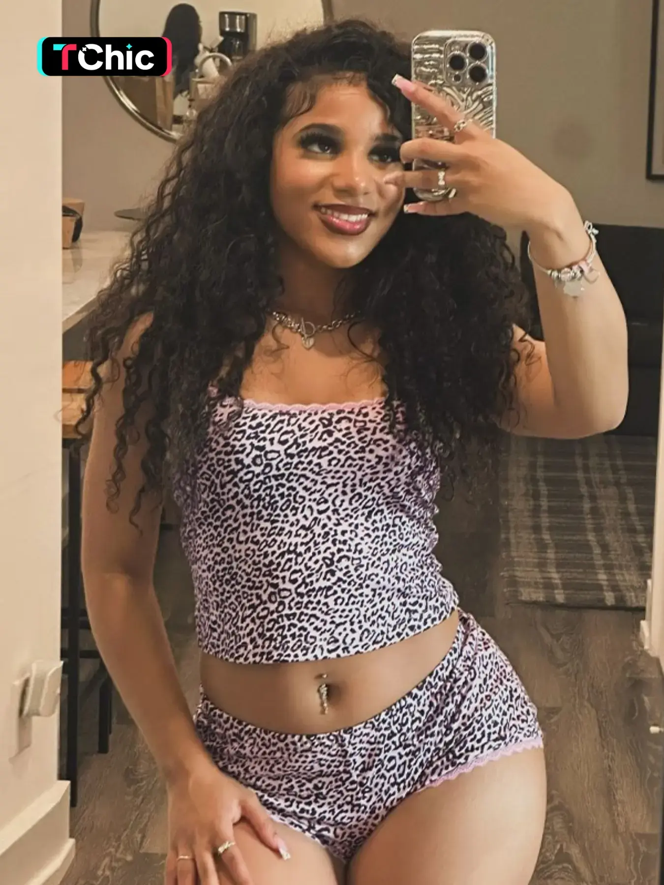 Women's Leopard Print Crop Cami Top & Shorts Two-piece Set, Lightweight Casual Chic Sleeveless Top & Shorts for Summer, Ladies Clothes for Daily Wear, Womenswear