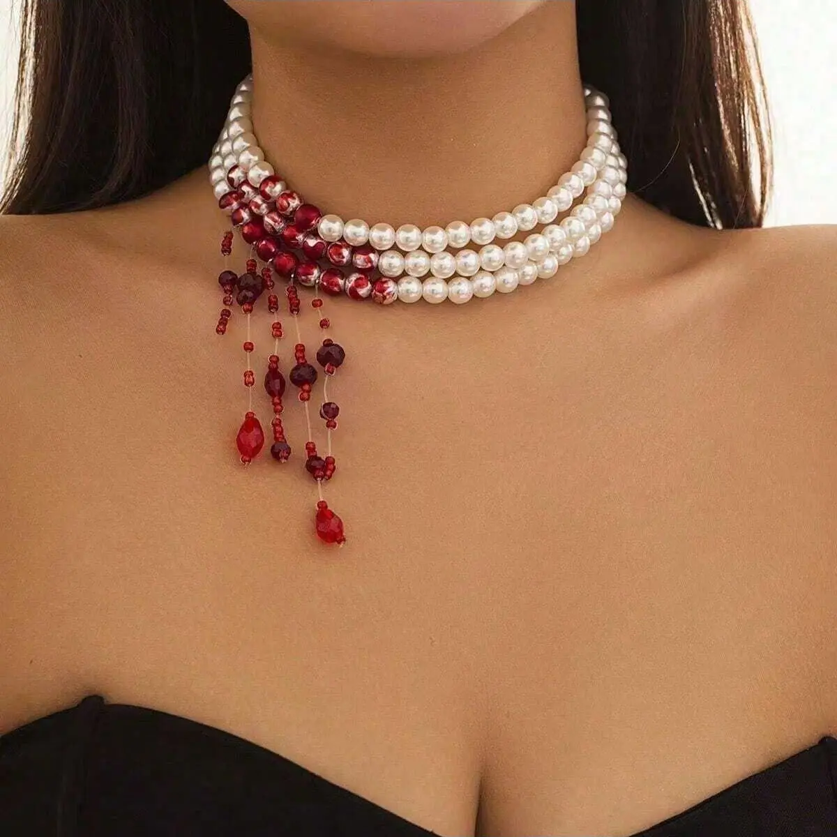 Creative Blood Drop Fringe Pendant Necklace, Random Color Pearl Chain, Unique Lockbone Jewelry, Fashionable Accessory for Women