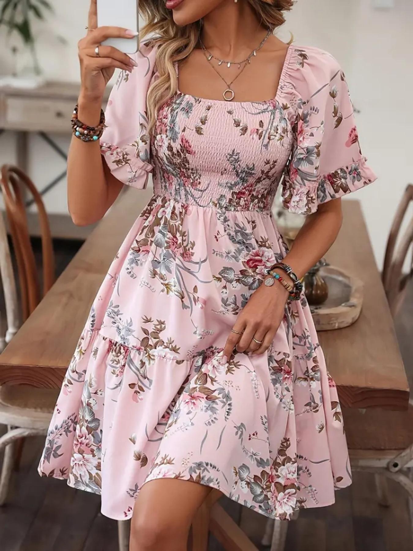 Women's Floral Print Ruffle Hem Shirred Slim A Line Dress, Casual  Boho Romantic Flounce Sleeve Square Neck Short Dress for Beach Vacation, Ladies Summer Clothes