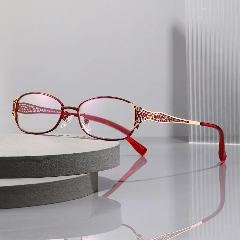 2026 New Model Cross-Framed Red-Gold Small Frame Fashionable Elderly Glasses Elegant Purple Embossed Carved Hollow Ladies' Reading Glasses