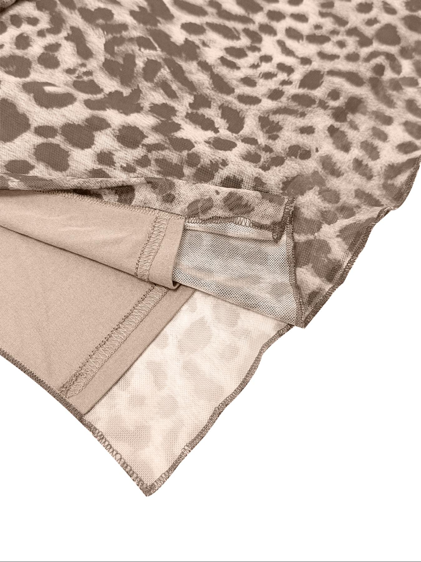 【LovelyWholesale】Women's Leopard Print High Slit Fitted Skirt, Stylish and Trendy Design for Casual or Night Out, Perfect for Summer Fashion， Perfect for All Seasons