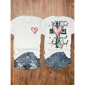 Thank God Trust God Faith Quote Graphic T-Shirt, Pink Heart Cross Print Tee, Classic Crew Neck Shirt, Christian Casual Short Sleeve Top, Trendy Faith Aesthetic Cotton Tee for Christian Believers, Religious Style Fans and Casual Fashion Enthusiasts