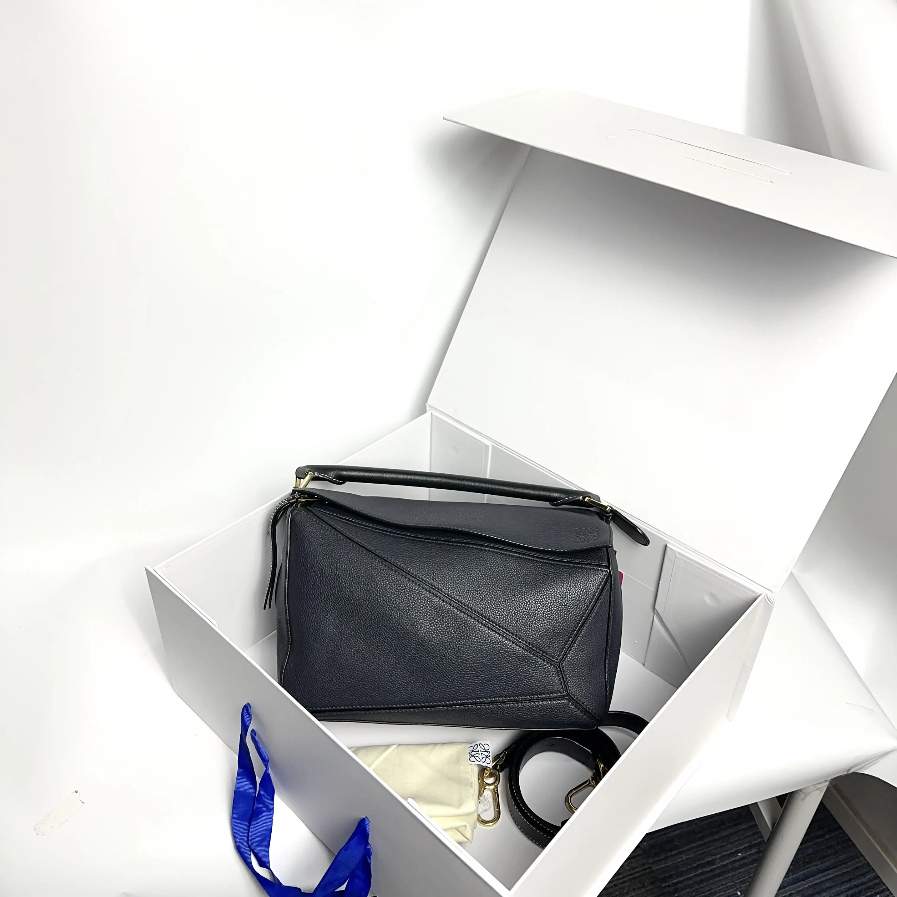 Pre-owned Loewe Classic Luxury Designer Collection 0813 ella23841118