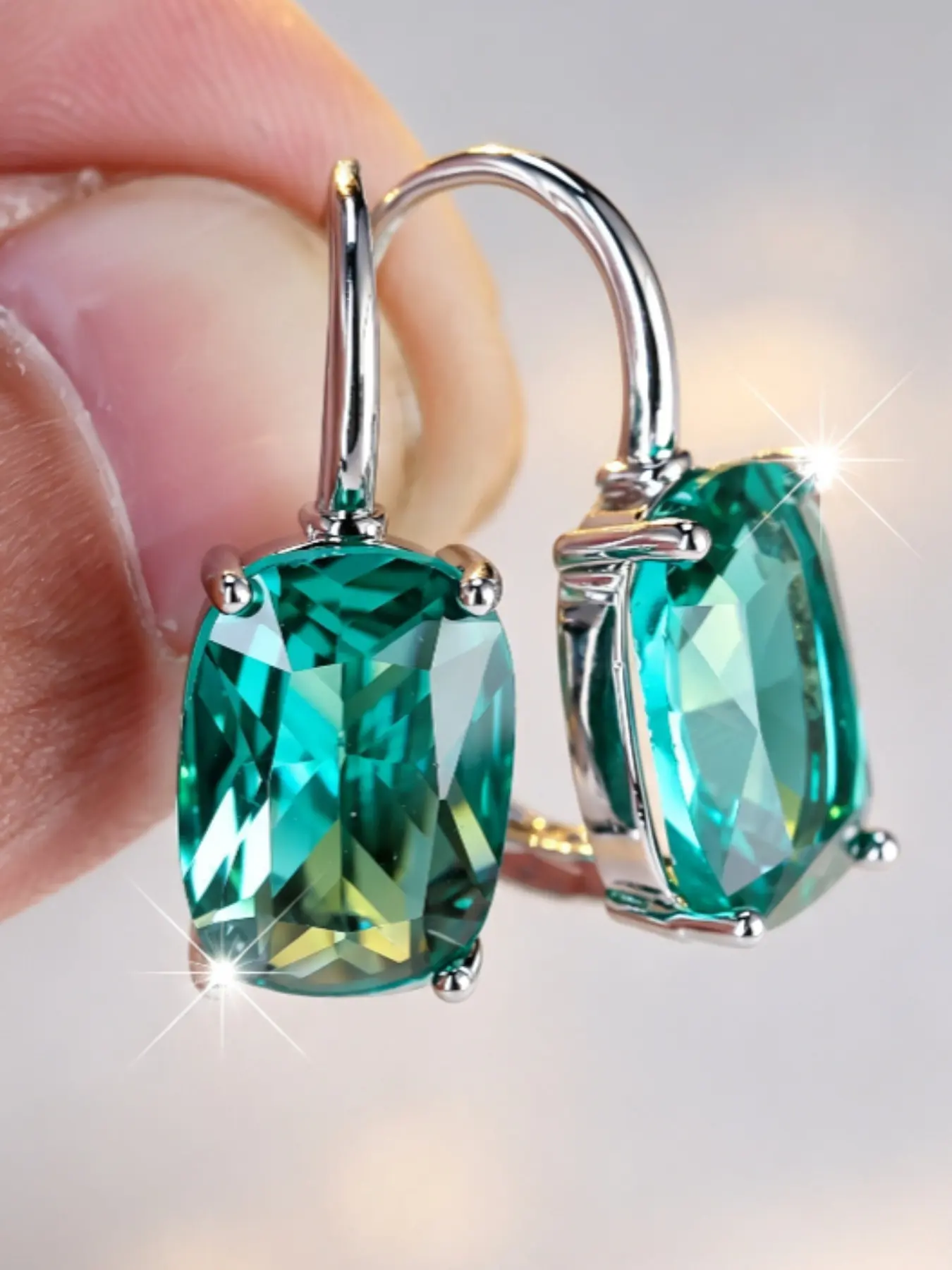 Vintage Geometric Emerald Hoop Earrings, Elegant Plain Design, Perfect for Weddings, Parties, Daily Wear, Graduation Events