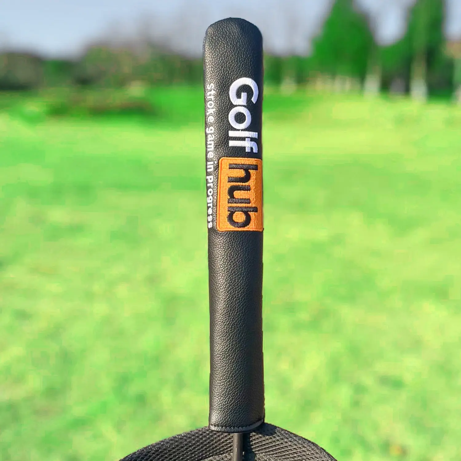 Premium PU Golf Alignment Stick Cover, Durable Golf Training Aid, Fits Most Alignment Sticks, for Men & Women, Stroke Game in Progress