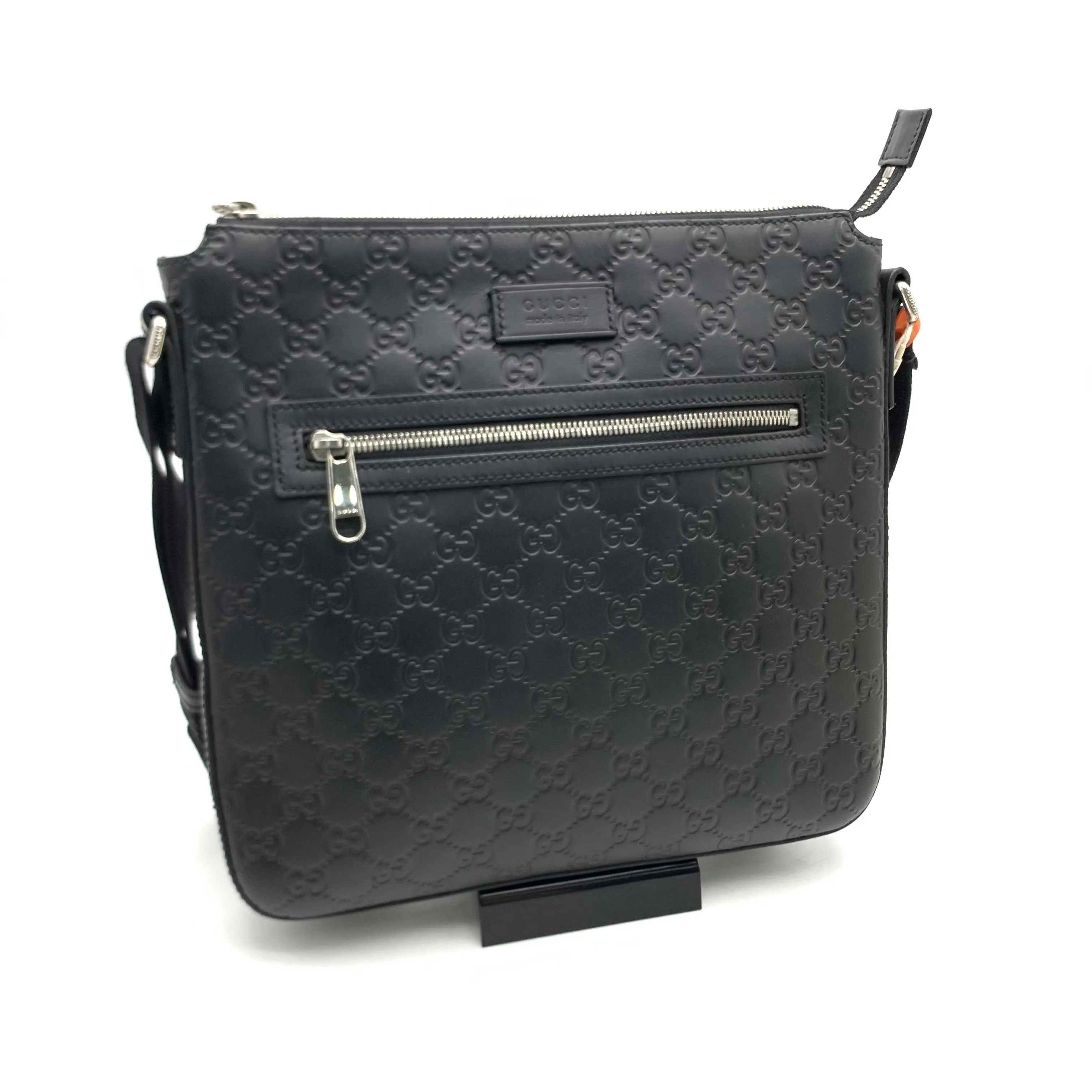 Pre-owned Gucci Black Monogram Embossed Crossbody Bag/10022415 Men's Fashionable Versatile Style