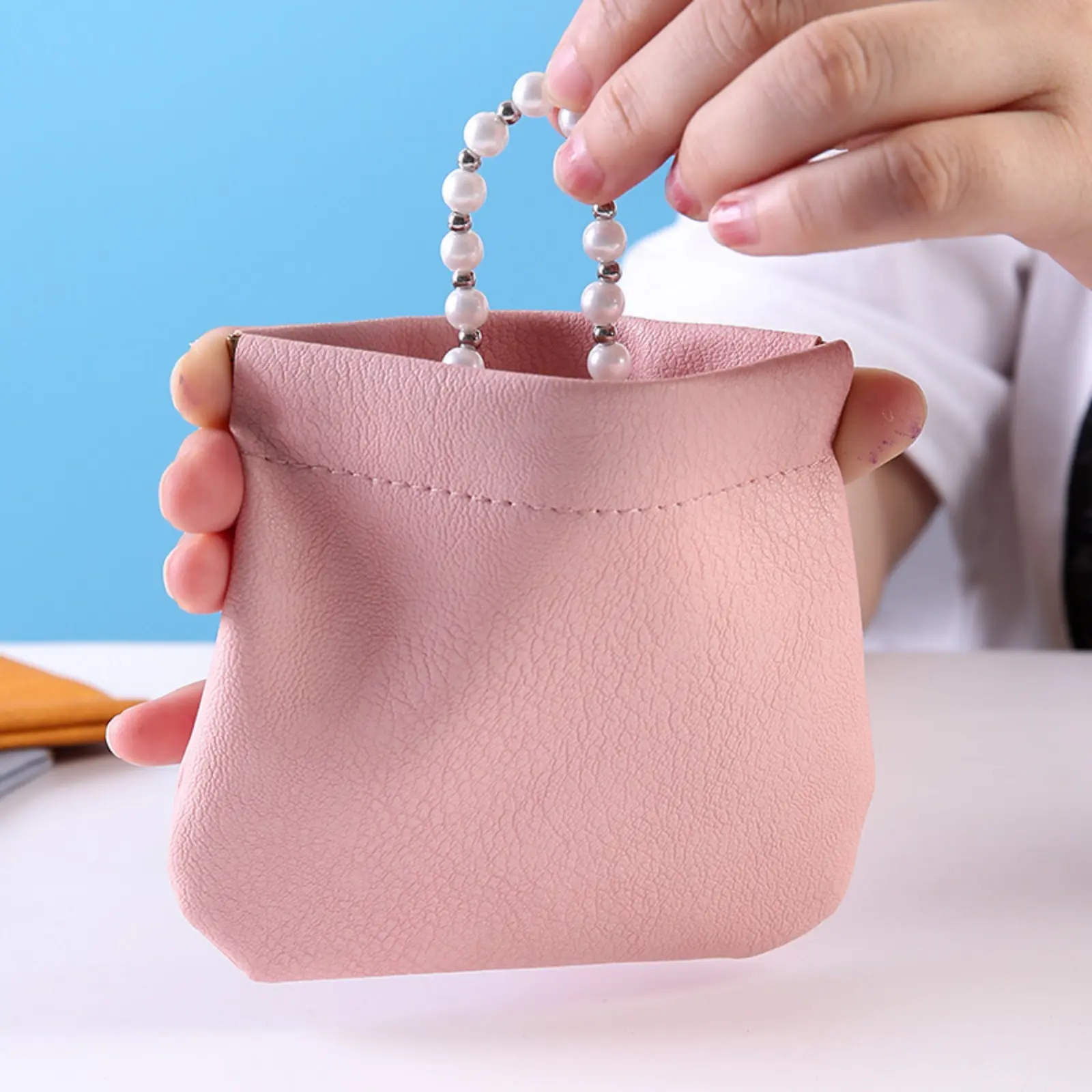 Leather Cosmetic Pouch Women, Viral Spring Snap Closure Makeup Bag, Vintage Grain PU Self-closing Mini Storage Purse, Portable Lipstick Earphone Coin Small Item Organizer, Soft Waterproof Stitch Detail Multifunctional Handy Pocket, Daily Dressing Table Sh