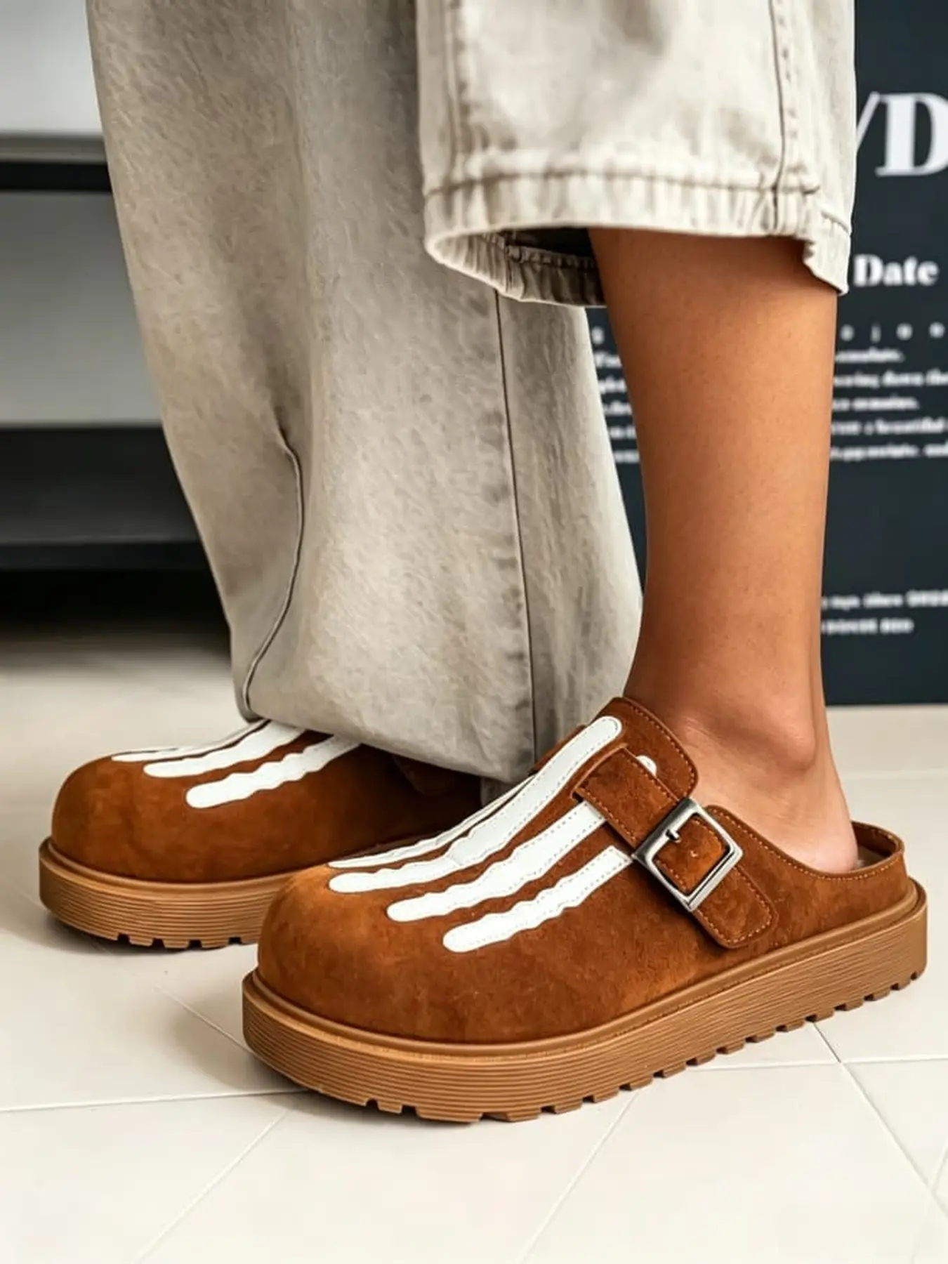 Retro skeleton print platform slides for men, suede buckle mule design for unique street fashion