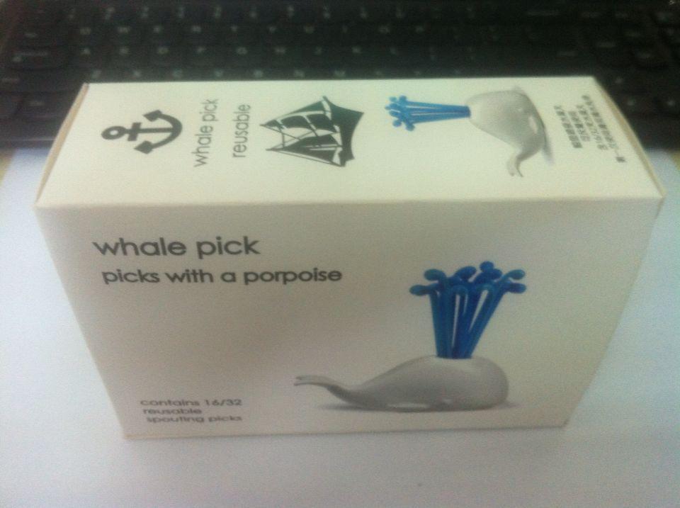 Cartoon Whale Water Spray Design Fruit Forks, Daily Home Kitchen Fruit Dessert Picks