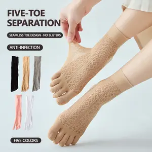 5Pairs Women Hollow Mesh Breathable Five Toe Separator Mid Calf Socks Seamless Anti Friction Anti Infection Split Toe Crew Socks for Daily Walking Sandals Matching
