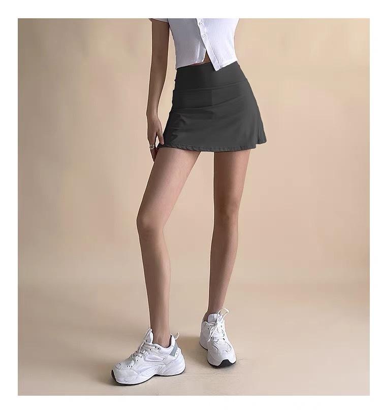 LULU Women's Solid-Color High-Waisted Yoga Skirt, Casual Slim-Fit Yoga Skirt, Spring/Summer Workout Wear, Includes Anti-Slip Underpants