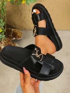 Women's Thick Sole Sandals, Summer Flat Slip-On Shoes, Trendy 2026 New Arrival, Comfortable Outdoor Wear, Stylish Footwear for Women