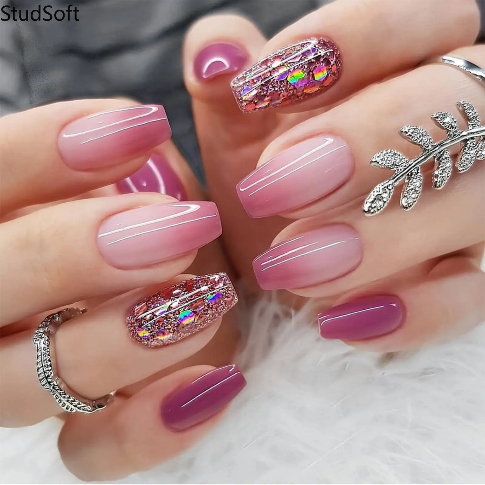 24PCS Pink Purple Ombre Press on Nails Glitter Fake Nails Full Cover Medium Coffin Gradient Y2K Sequin Artificial False Fingernails Party Wear