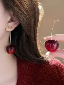 1 Pair Sweet Long Cherry Earrings-Translucent Cherry Cherry Long Earrings, Green Leaf Embellishment, Elegant Premium Sense Decorative Ear Jewelry, Dating Commute All-Match Style