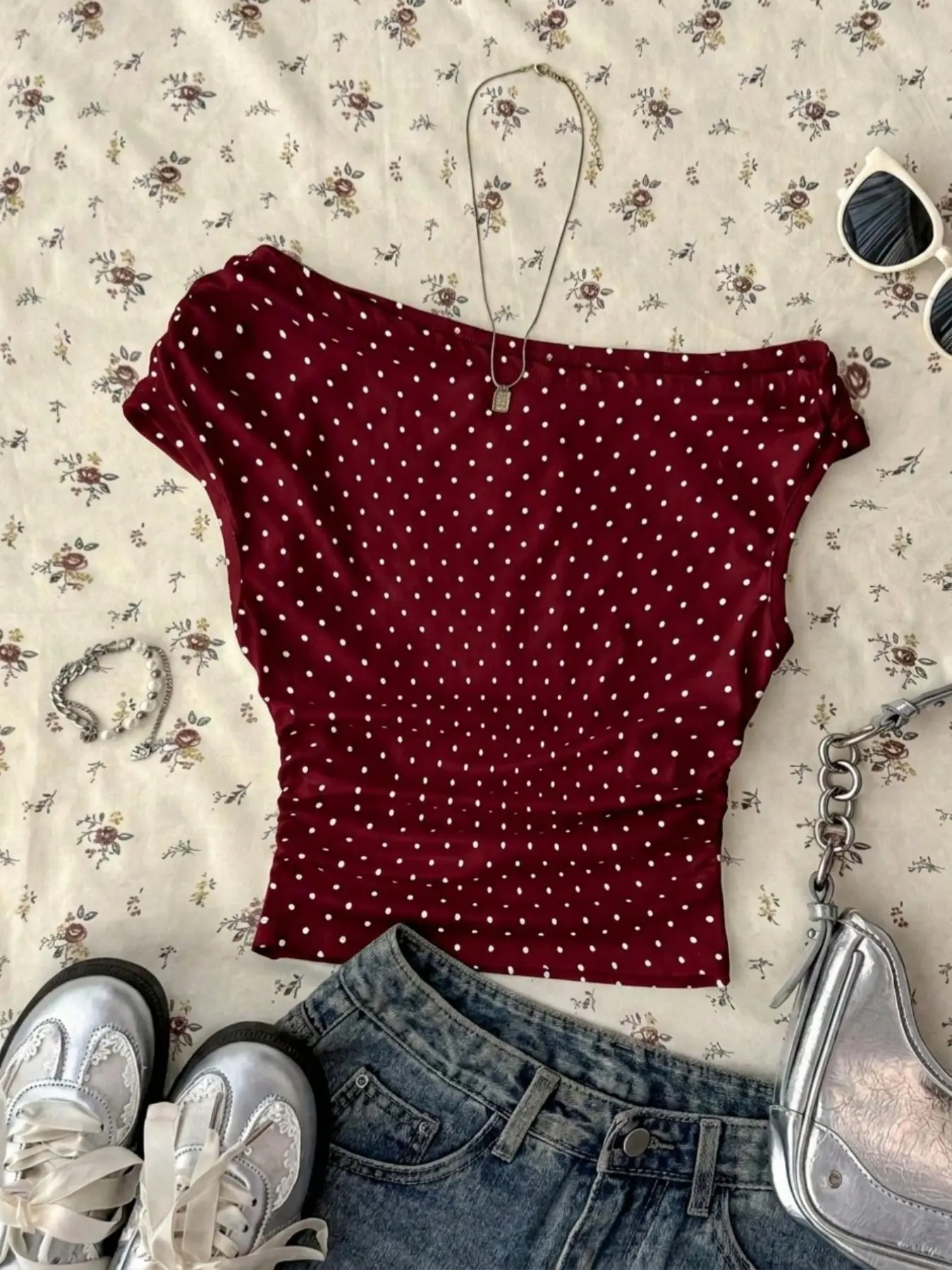 Y2K Style Asymmetrical Neckline Tee, Women's Chic Slim-Fit Ruched Short Sleeve T-shirt, Casual Basic Top, Trendy Summer Wear