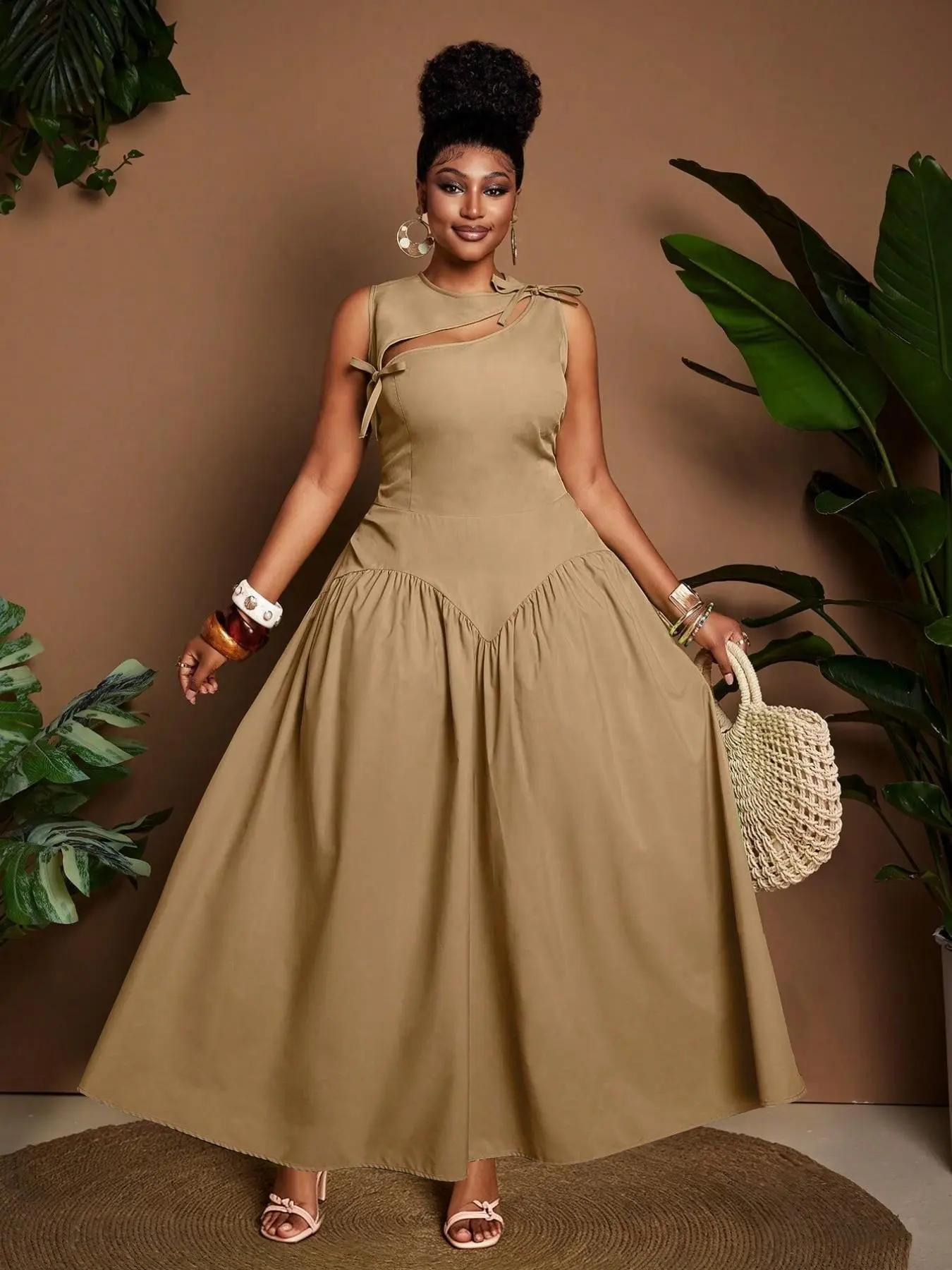 Plus Size Women Crew Neck Sleeveless Cutout Maxi Dress with Bow Knot Detail, Waist-Cinching Elegant Hot Girl Casual Dress for Spring & Summer, Suitable for Daily Commute, Dates, Vacations, Parties & Gatherings
