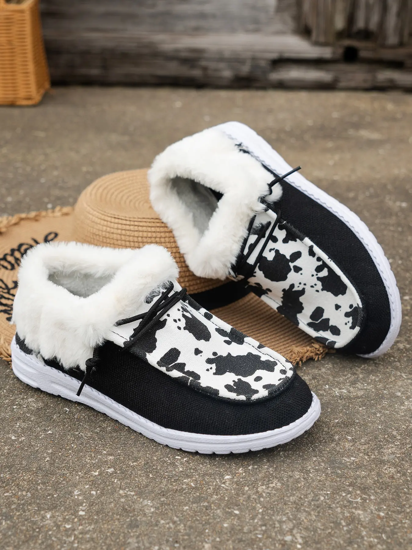 Starry Letter Print Fleece Lining Canvas Shoes, Breathable Plush Warm Elastic Lazy Drawstring Slip-On Design, Casual Footwear for Comfort