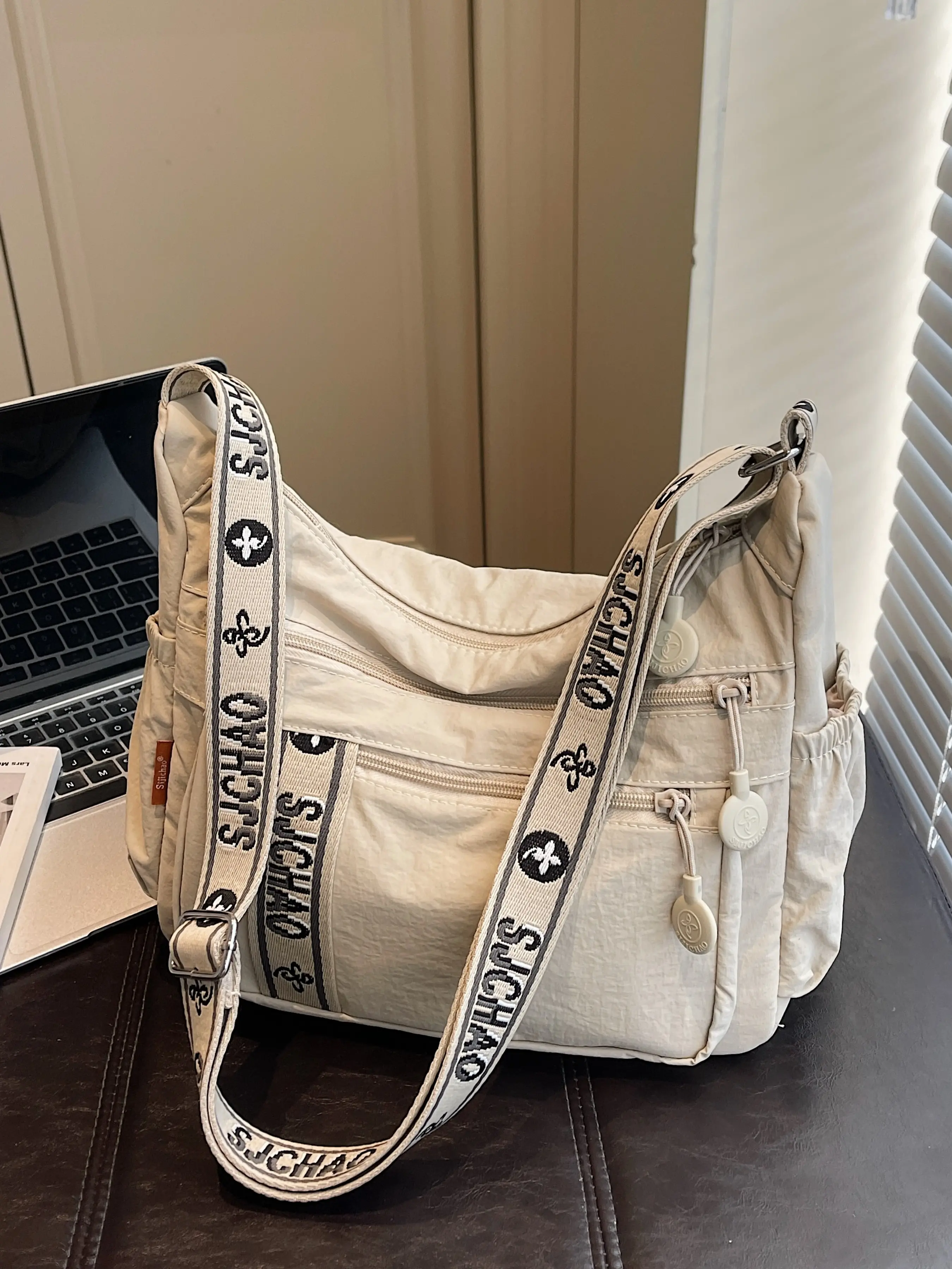 Women's Multi-Pocket Crossbody Bag, Lightweight Nylon, Large Capacity, Fashionable Wide Strap, Pressure-Resistant, Various Colors Available