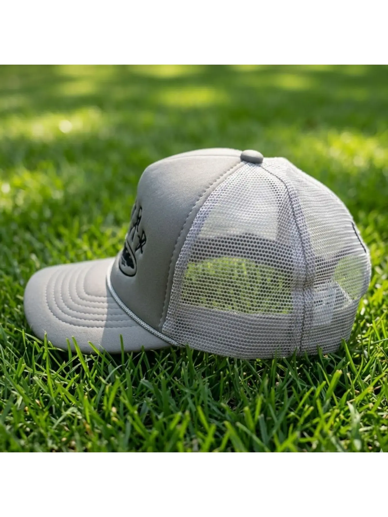 New Summer Embroidery Mesh Baseball Cap, Adjustable Sports Outdoor Hat, Breathable Lightweight Unisex Stylish Trucker Cap, Embroidered Cap