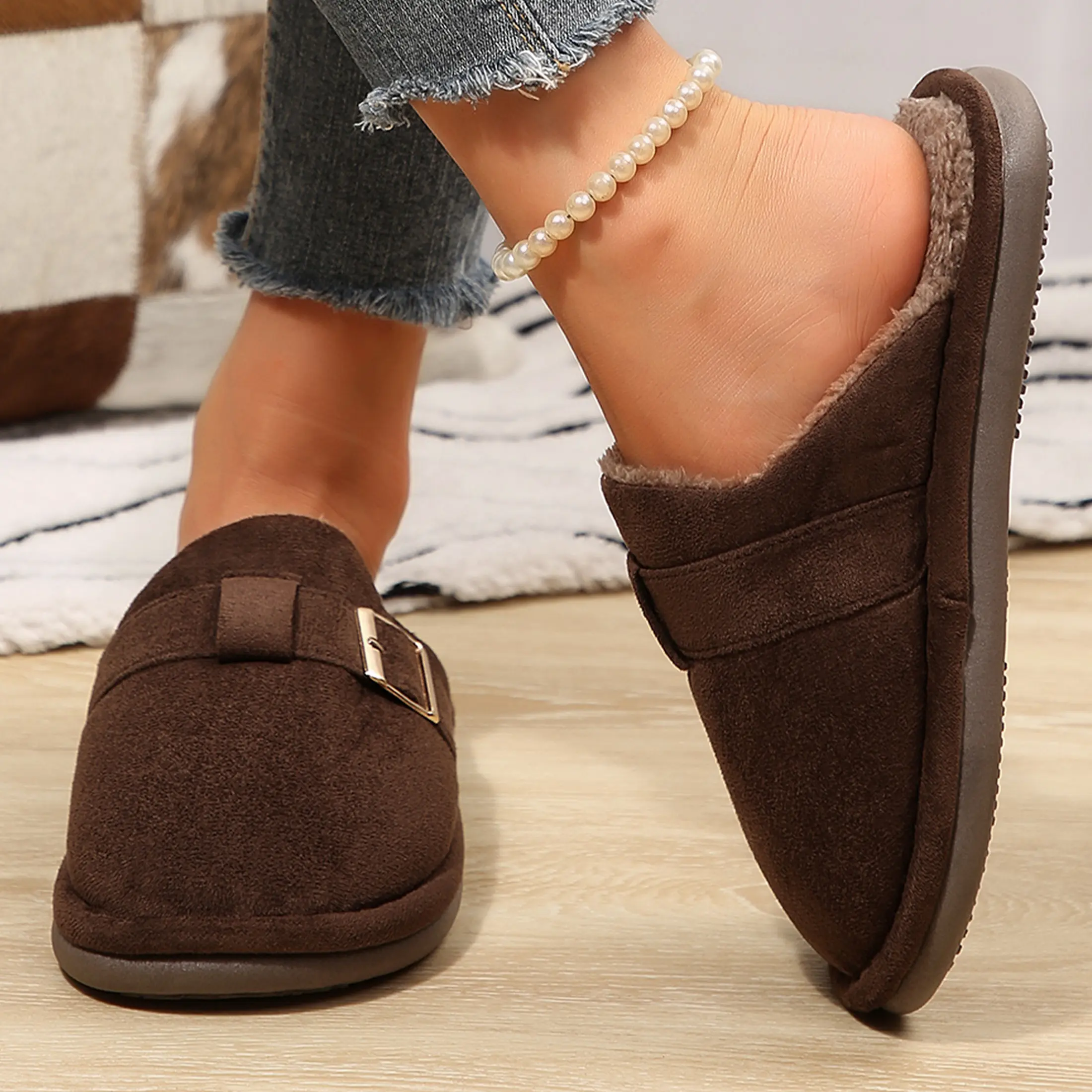 Women's Fuzzy Suede Slippers Memory Foam Scuff Slippers Warm Winter Slip-On House Shoes with Adjustable Buckle Indoor and Outdoor