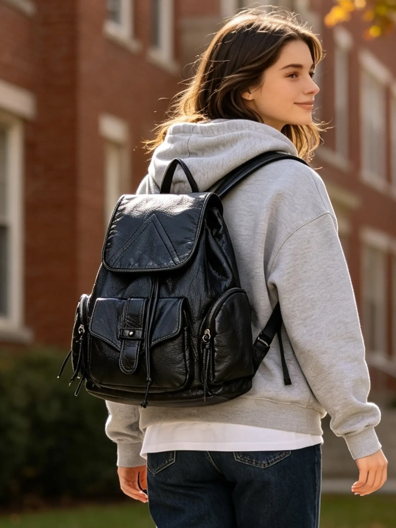 Water-Washed Leather Backpack, Large Capacity Retro Travel Bag, Casual Multi-Pocket School Student Backpack, Soft Leather Material, All Seasons