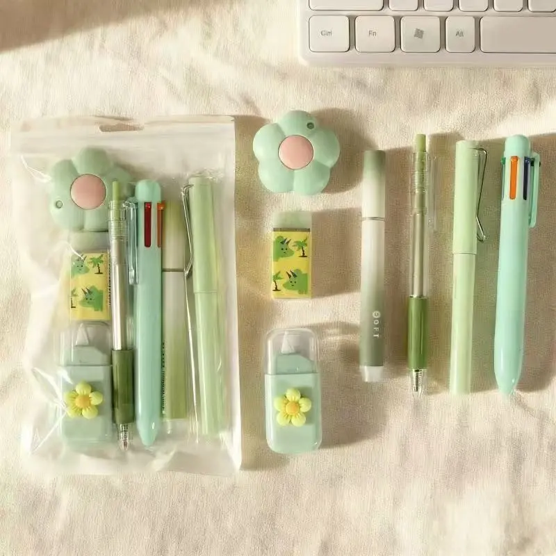 Cute 7-Piece Stationery Gift Set, Aesthetic School Supplies for Girls & Teens, Back to School Essentials, Graduation Gift, Student Classroom Prize & Party Favor
